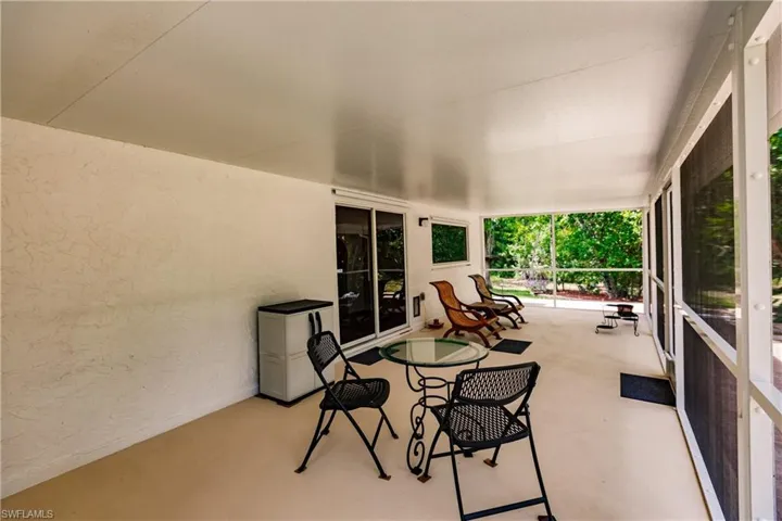 421  31st SW ST, Naples, FL 34117