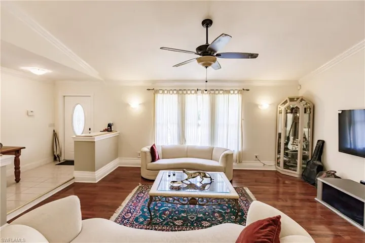 421  31st SW ST, Naples, FL 34117