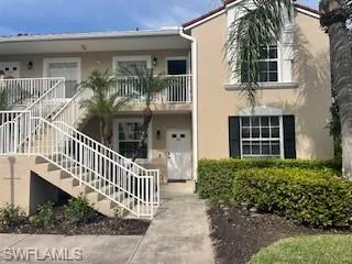 2905  Cypress Trace  CIR, Naples, FL 34119