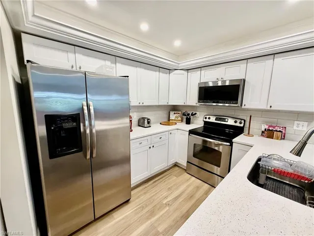 12941 Sandpoint Ct, Fort Myers, Florida 33919