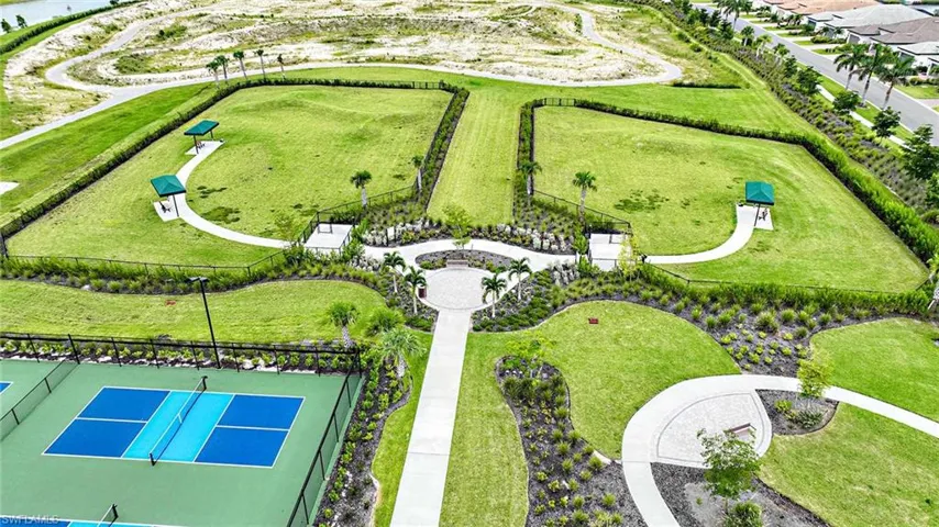 Esplanade Lake Club