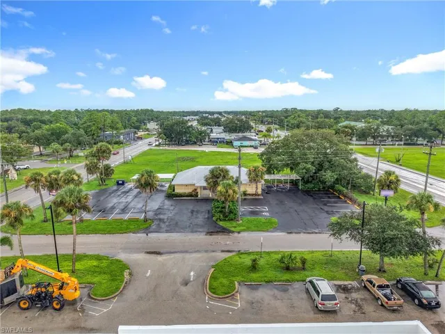 45 Bryan Ave, Labelle, Florida 33935