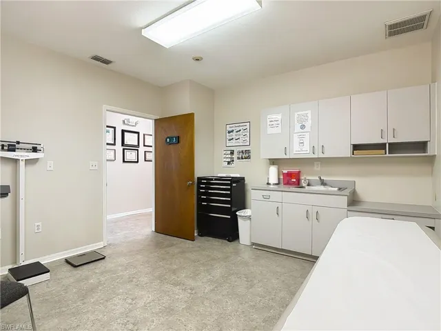 45 Bryan Ave, Labelle, Florida 33935
