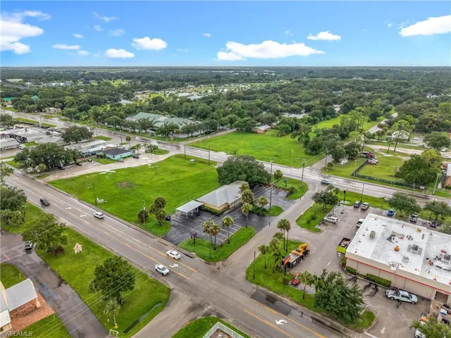 45 Bryan Ave, Labelle, Florida 33935