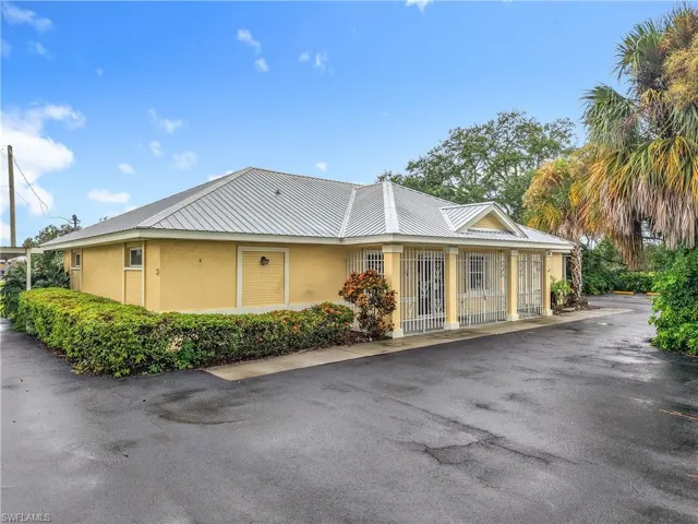 45 Bryan Ave, Labelle, Florida 33935