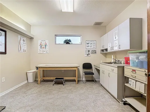 45 Bryan Ave, Labelle, Florida 33935