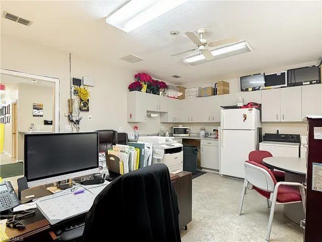 45 Bryan Ave, Labelle, Florida 33935