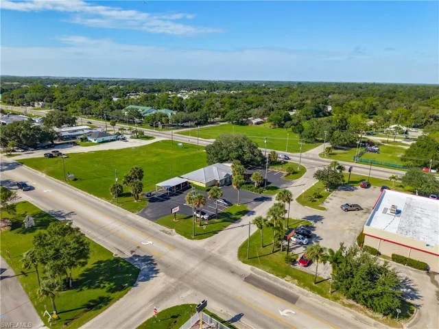 45 Bryan Ave, Labelle, Florida 33935