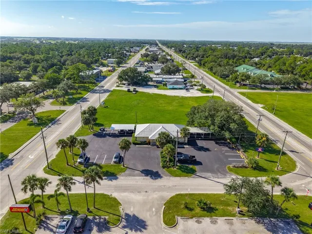 45 Bryan Ave, Labelle, Florida 33935