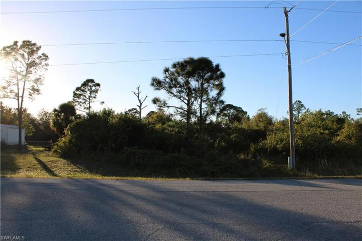 370 Charwood AVE S, LEHIGH ACRES FL 33974