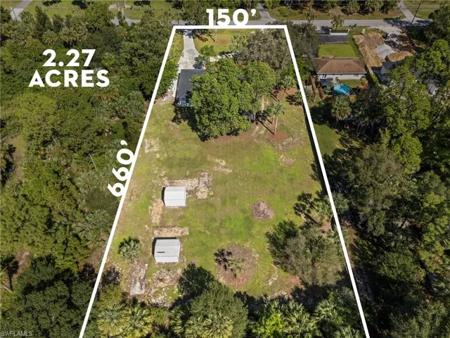 530 18th Ave Ne, Naples, Florida 34120