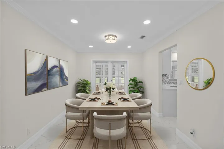 530 18th Ave Ne, Naples, Florida 34120