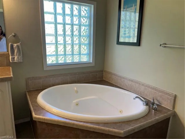 14502  Lara  CIR, North Fort Myers, FL 33917