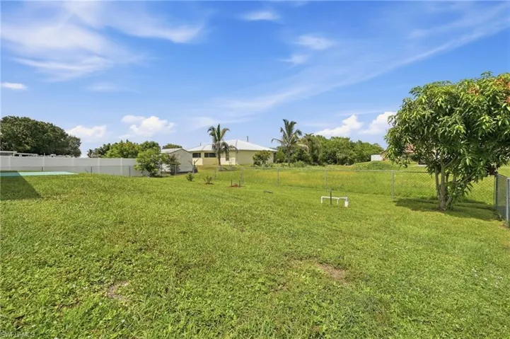 4102 10th St W, Lehigh Acres, Florida 33971
