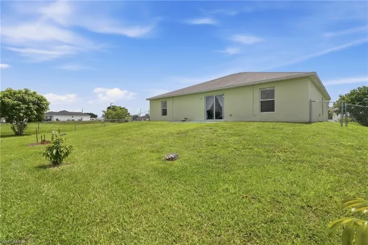 4102 10th St W, Lehigh Acres, Florida 33971
