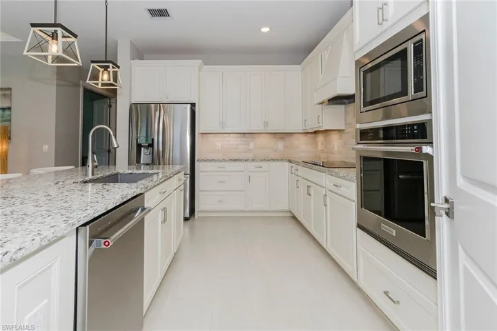 6217 Harmony Dr, Ave Maria, Florida 34142