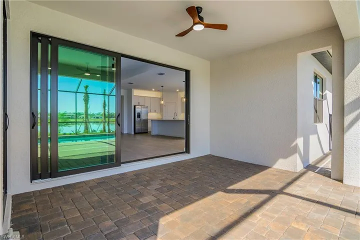 Enjoy seamless indoor/outdoor living - POOLSIDE, on your private lanai.