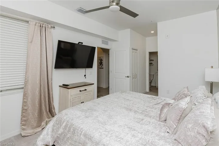 5807 Double Eagle Cir 4645, Ave Maria, Florida 34142