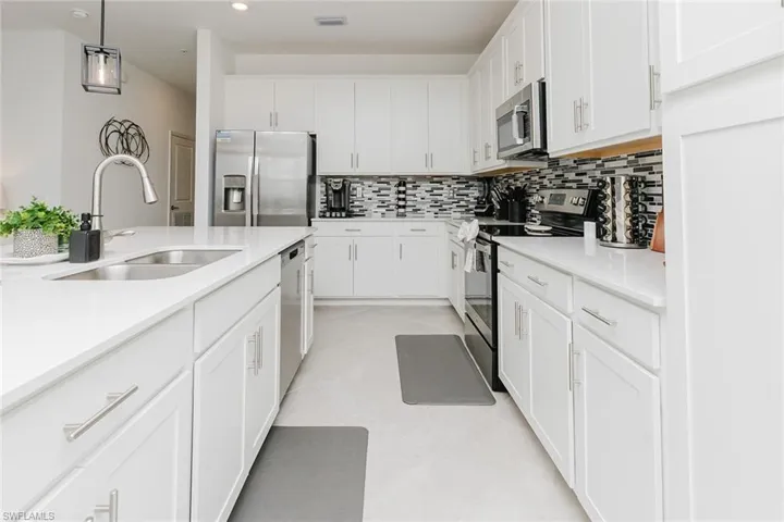 5807 Double Eagle Cir 4645, Ave Maria, Florida 34142