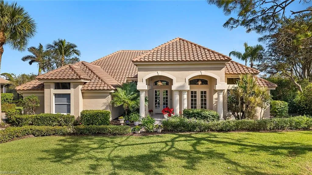 24991 Goldcrest DR, Bonita Springs, FL 34134,225001385