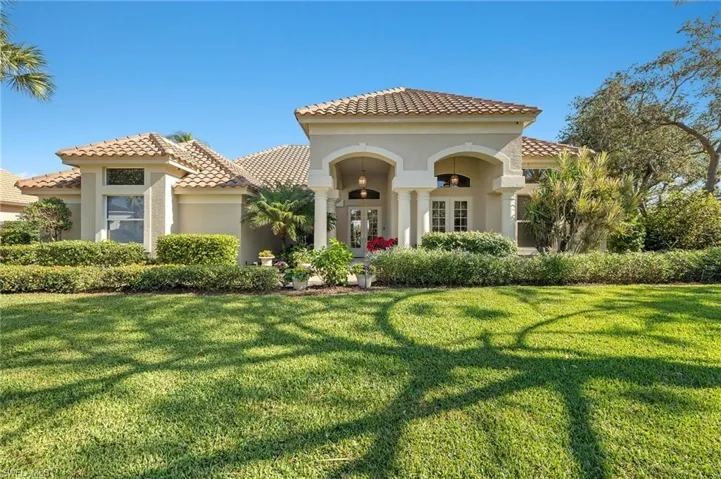 24991 Goldcrest DR, Bonita Springs, FL 34134,225001385