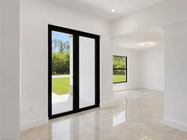 3310 3rd St Sw, Lehigh Acres, Florida 33976