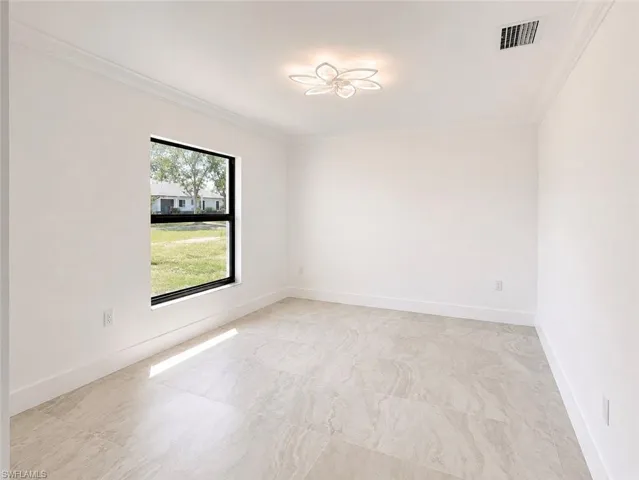 3310 3rd St Sw, Lehigh Acres, Florida 33976