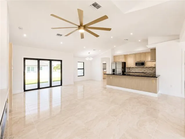 3310 3rd St Sw, Lehigh Acres, Florida 33976