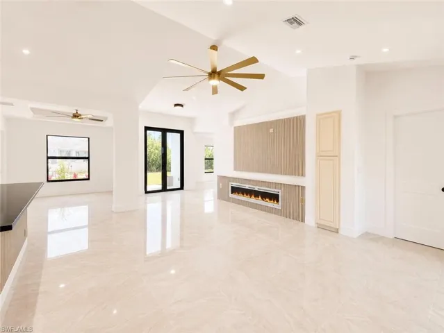 3310 3rd St Sw, Lehigh Acres, Florida 33976
