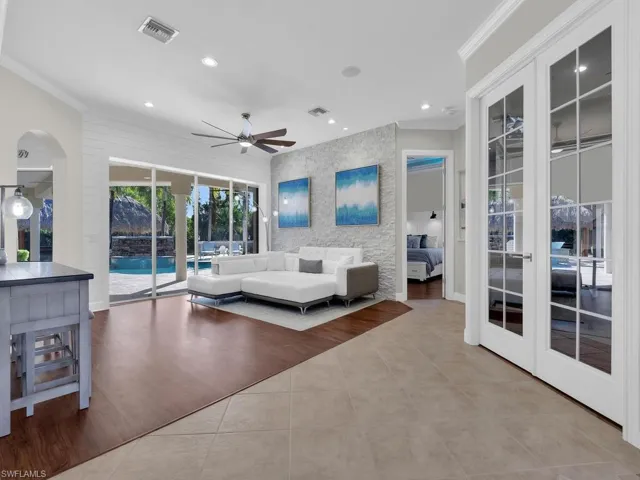 Living & Family Room Layout