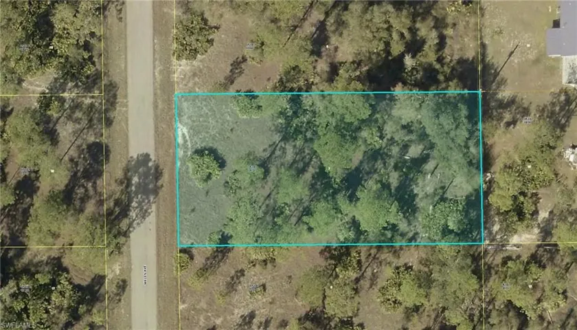Map of property location with property parcel outlined