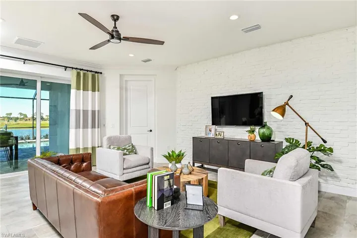 4109  Pegasus  WAY, Naples, FL 34120
