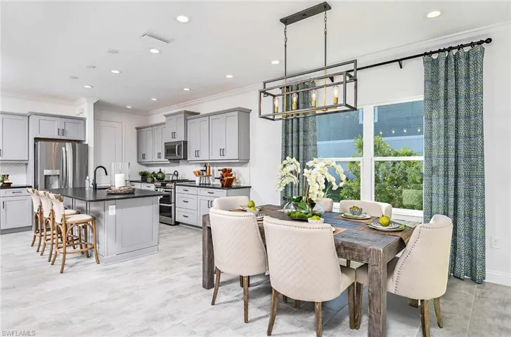 4109  Pegasus  WAY, Naples, FL 34120