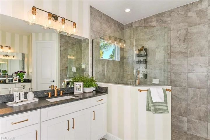 4109  Pegasus  WAY, Naples, FL 34120