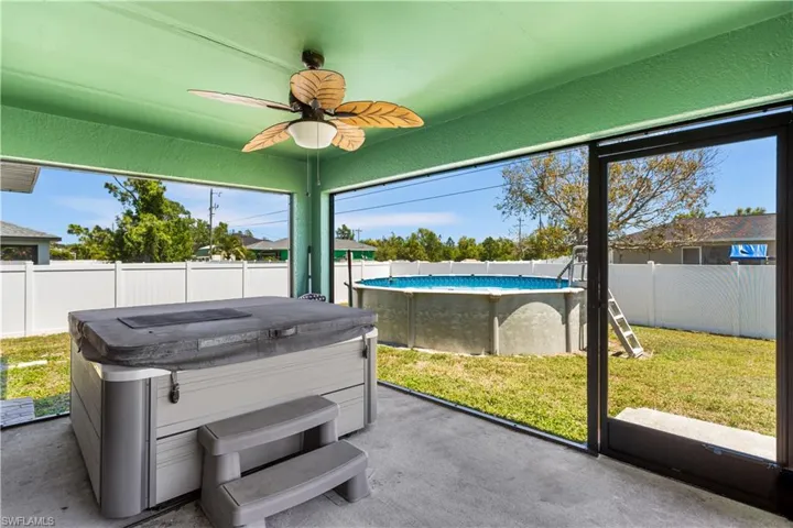 2905 NE 7th  AVE, Cape Coral, FL 33909