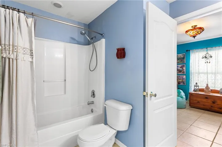 2905 NE 7th  AVE, Cape Coral, FL 33909