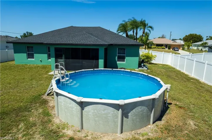 2905 NE 7th  AVE, Cape Coral, FL 33909