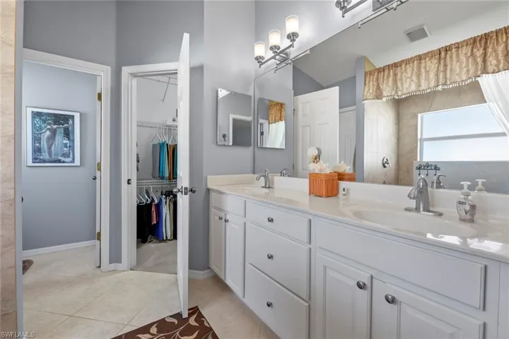 Dual Sinks and Vanities