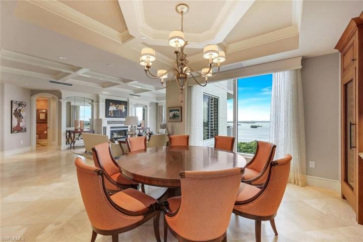 Formal dining room (with a view, of course).