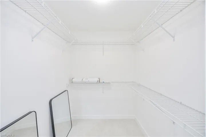 Owner's Walk In Closet