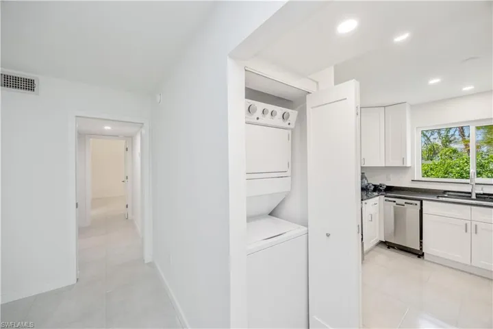 Hallway from LR to Bedrooms and Kitchen