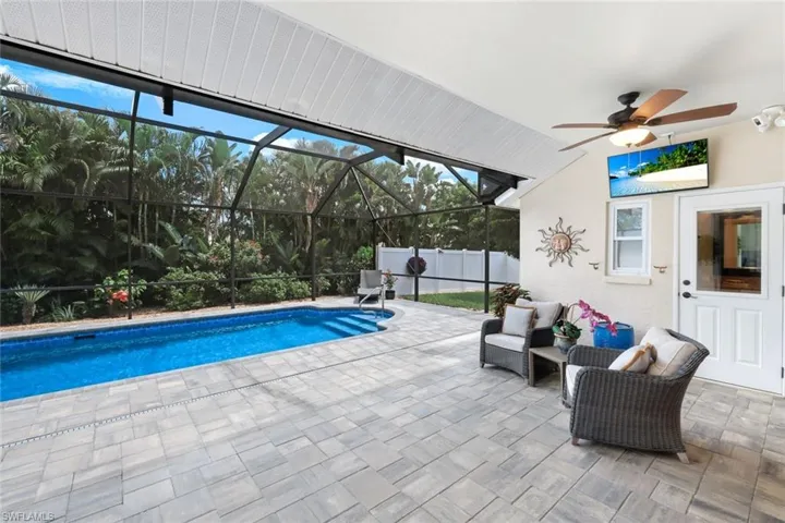 11641 Red Hibiscus Dr, Bonita Springs, Florida 34135