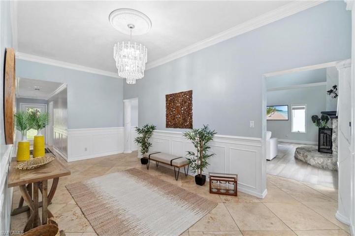 130 1st ST NW, NAPLES FL 34120