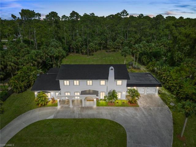 130 1st ST NW, NAPLES FL 34120