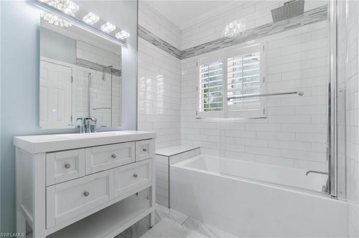 130 1st ST NW, NAPLES FL 34120