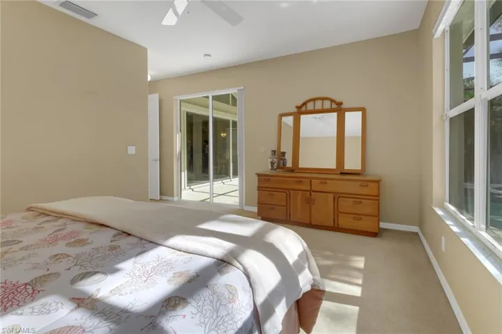 8864  Ventura  WAY, Naples, FL 34109