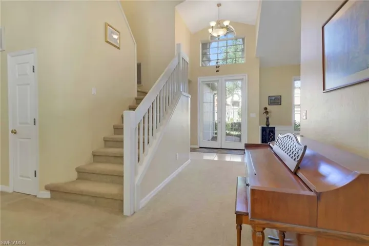 8864  Ventura  WAY, Naples, FL 34109
