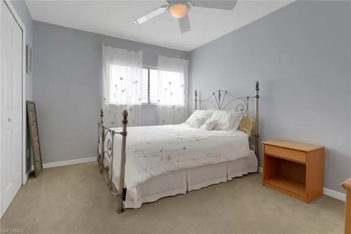 8864  Ventura  WAY, Naples, FL 34109