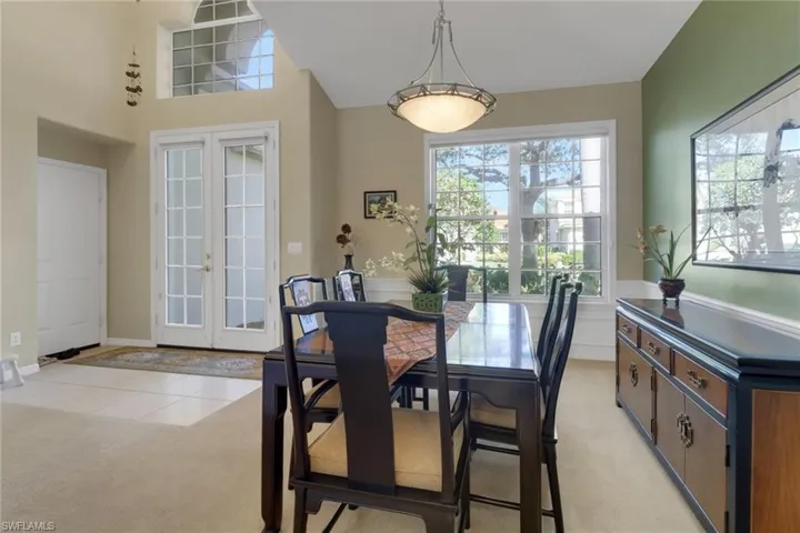 8864  Ventura  WAY, Naples, FL 34109