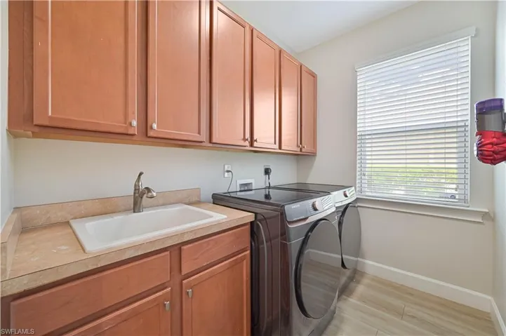 12760 Seaside Key Ct, North Fort Myers, Florida 33903